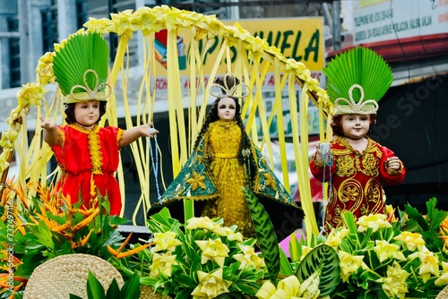 Tablou pe pânză Is a traditional Philippine festival celebrated in honor of the Santo Nino (Holy