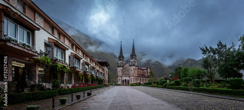 Covadonga, Asturias, Santina, Basilica, España