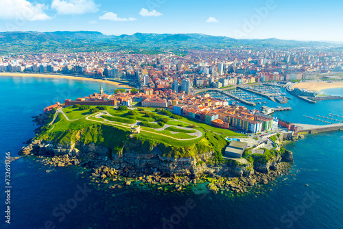 Obraz na płótnie Aerial view of the city of Gijon in Asturias, Spain w salonie