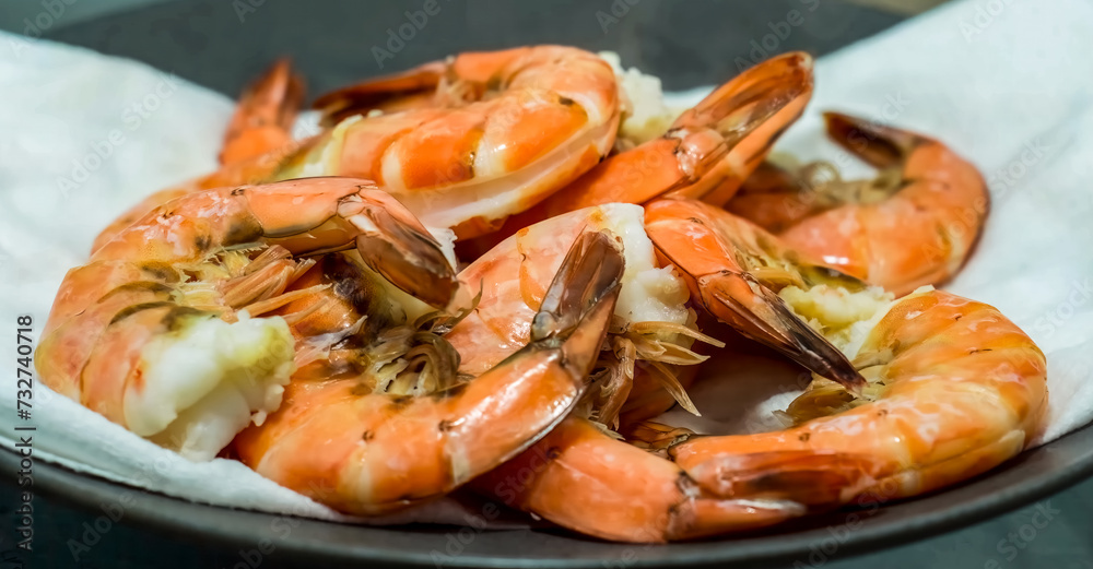 Shrimp raw in plate. Homemade cooking shrimp, serving food for restaurant, menu, advert or package, close up, selective focus Shrimp raw in plate. Homemade cooking shrimp, serving food for restaurant, menu, advert or package, close up, selective focus