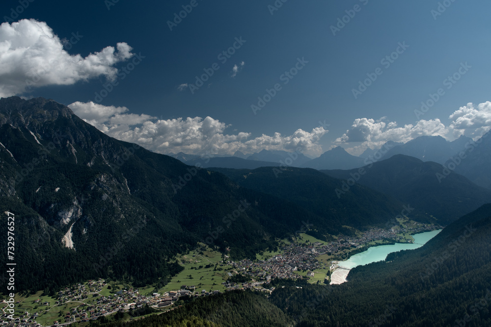 Veduta di Auronzo di Cadore dal Monte Agudo, Dolomiti