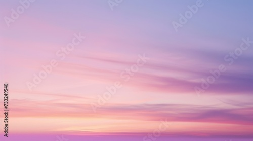 Breathtaking view of the sky during sunset with clouds and vibrant shades of pink and purple © Sergio Lucci