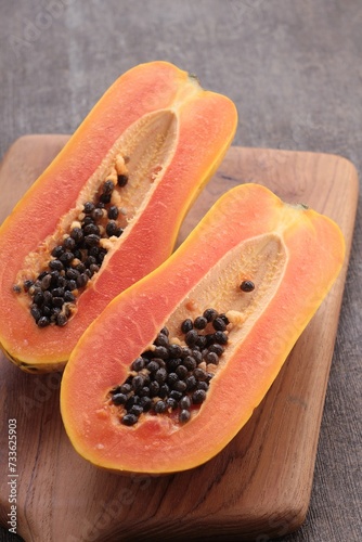 fresh papaya