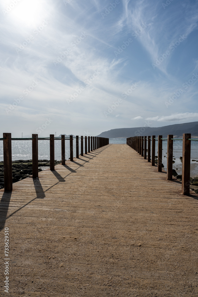 Fototapeta premium Sao Vicente - Baia Das Gates - langer Steg