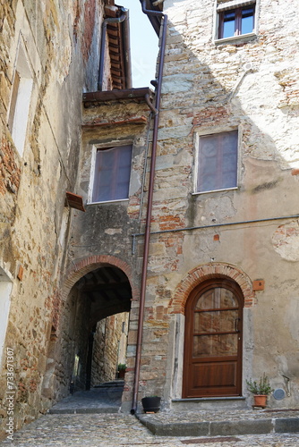 Alley in the historic center of Vicopisano, Tuscany, Italy