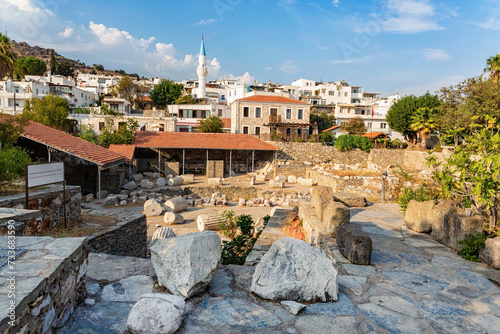 Foto The ruins of the Mausoleum at Halicarnassus (Tomb of Mausolus) in Bodrum, Turkey