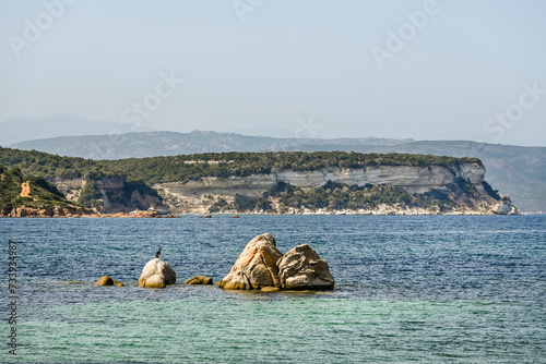 Bonifacio, Bucht, Sant'Amanza, Strand, Kalkfelsen, Kalkklippen, Insel, Korsika, Mittelmeer, Küste, Felsenküste, Wassersport, Schnorcheln, Bootsfahrt, Sommer, Frankreich photo