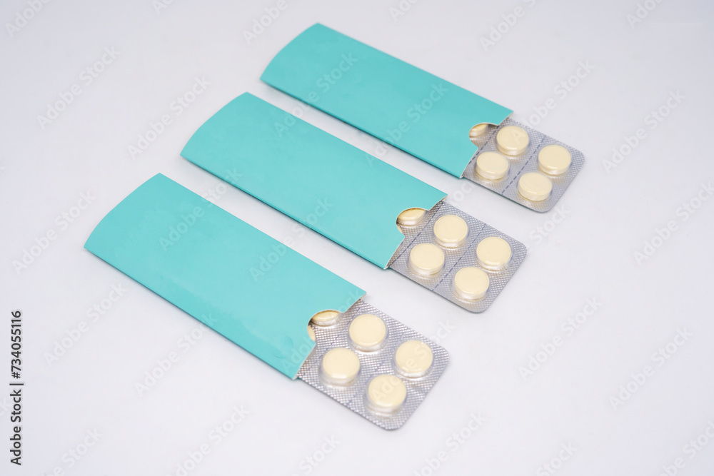 tablet medicine for pain on a white background tablet medicine for pain on a white background