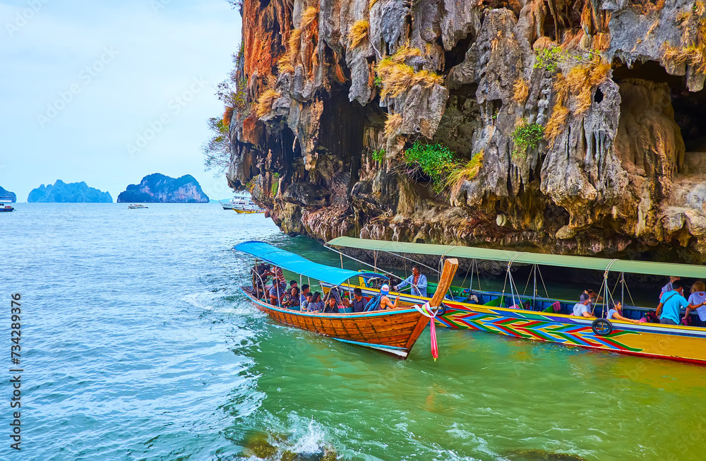 Naklejka premium The tourist boats at James Bond Island, Thailand