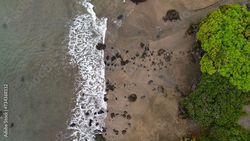 Foto aérea en la Costa Pacífica Colombiana,  en el Departamento del Chocó