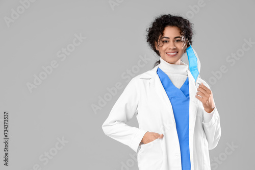 Female African-American med...