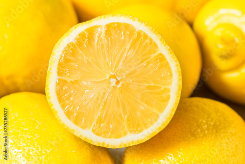 Organic Raw Yellow Seedless Lemons