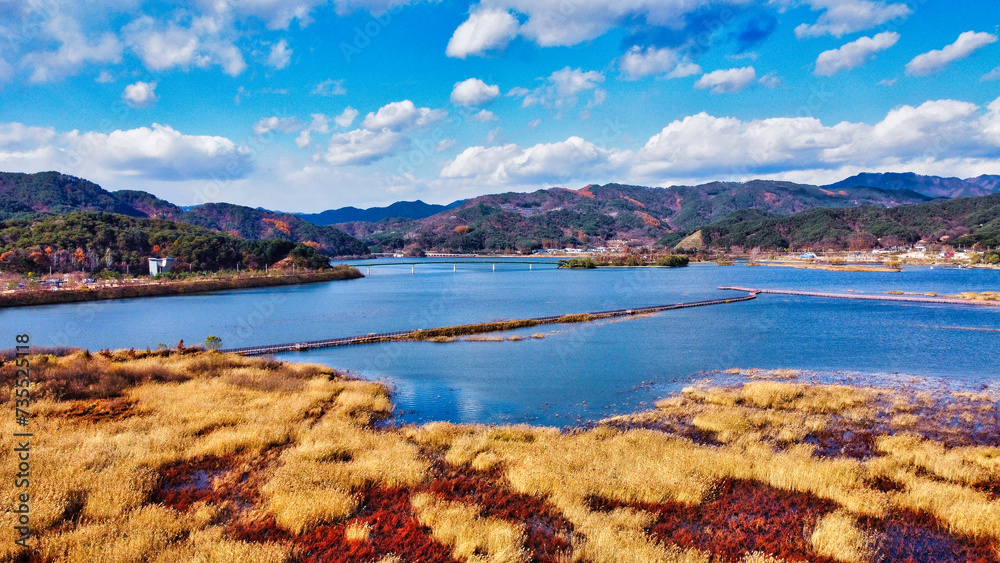 대한민국 한국 양구 한반도섬 꽃섬 풍경 가을