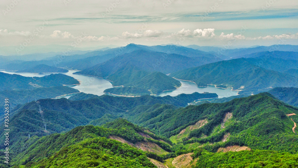 대한민국 한국 양구 산 정상 풍경 호수 자연 경관 정상