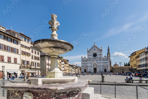 Beautiful view of the famous Piazza Santa Croce in the historic center of Florence  Italy  on a sunny day and blue skies