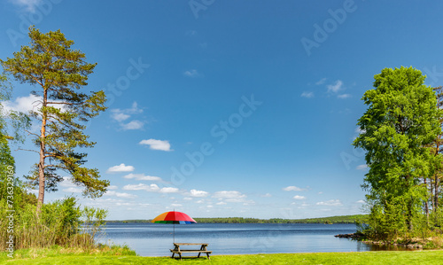 Badeplatz an einem See in Schweden