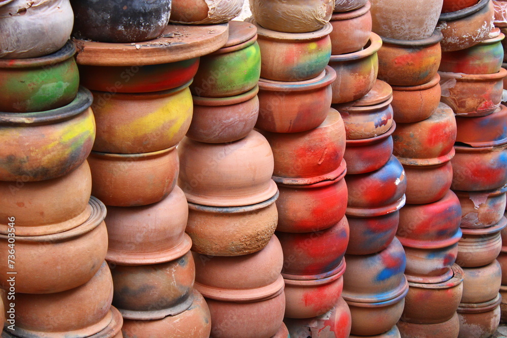 A crock is a pottery container sometimes used for food and water, synonymous with the word pot, and sometimes used for chemicals. Avanos, Nevsehir A crock is a pottery container sometimes used for food and water, synonymous with the word pot, and sometimes used for chemicals. Avanos, Nevsehir