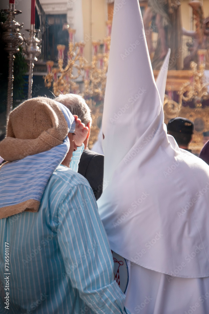 hermanos nazarenos de la semana santa de Sevilla hermanos nazarenos de la semana santa de Sevilla