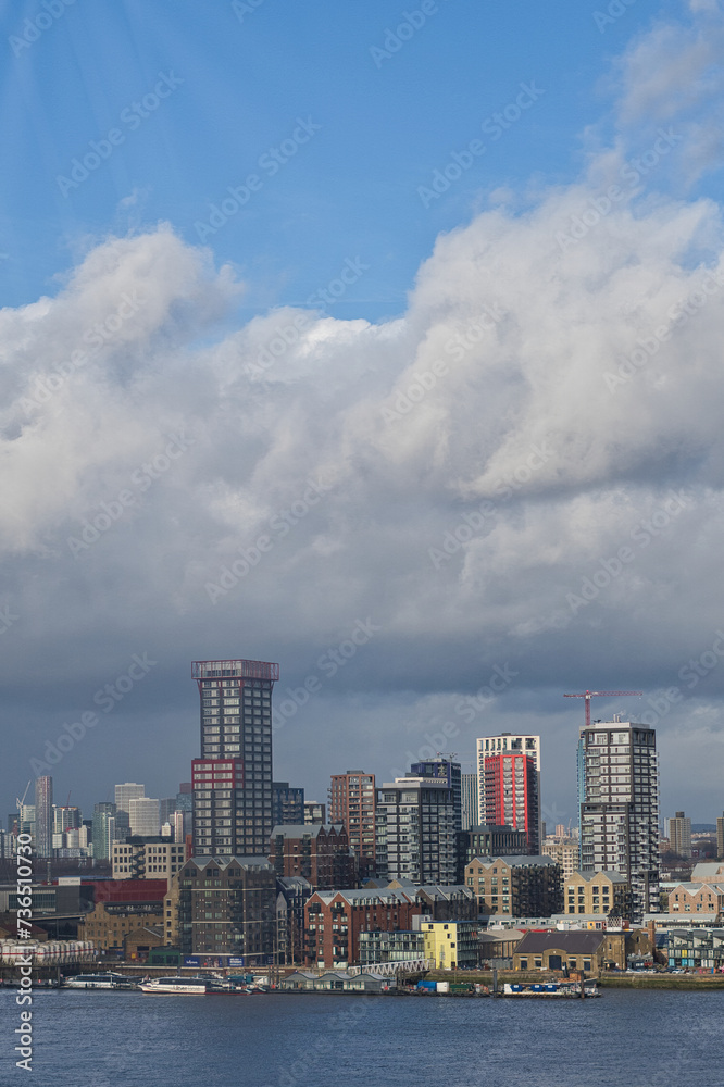 London skyline featuring iconic landmarks