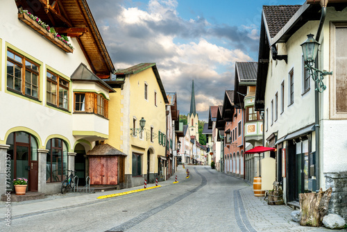 Historic buildings at the old town of Garmisch-Partenkirchen © Cinematographer