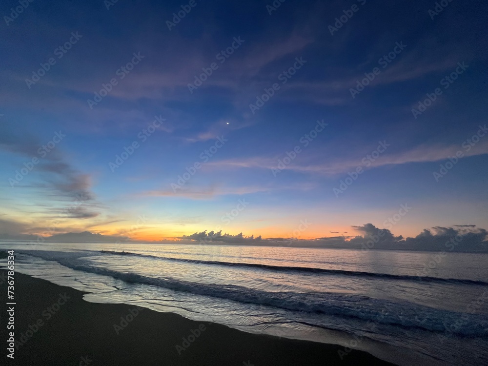 Fototapeta premium sunset on the beach