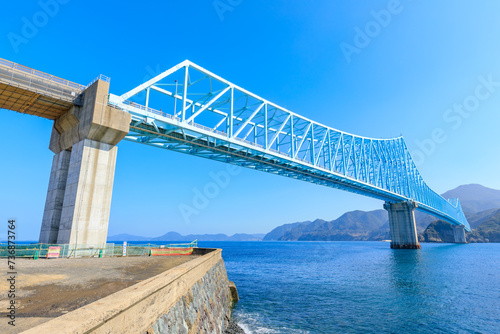 冬の生月大橋　長崎県平戸市　Ikitsuki Ohashi Bridge in winter. Nagasaki Pref, Hirado City.