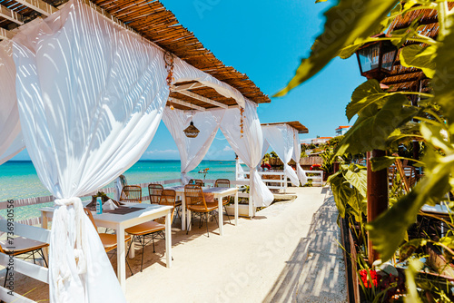 Obraz na płótnie Paradise restaurant on tropical seashore. Zakhyntos, Greece. w salonie