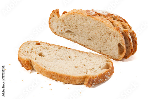 Kromki wypieczonego chleba na białym wyizolowanym tle © piotrszczepanek