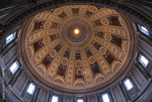 Obraz na płótnie Plafond Chapelle autel w salonie