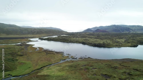 paysage drone islande lac