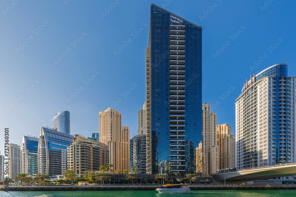 Fototapeta premium Skyscrapers at Dubai Marina