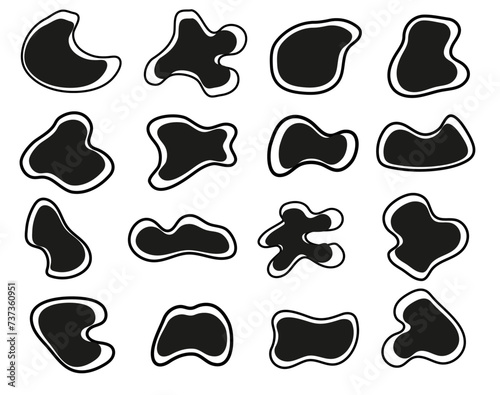 Organic blob shapes. Isolated dynamic blob set on white background. Abstract aqua irregular geometric drops or splash. Round smooth white paint blotch, vector isolated illustration. 