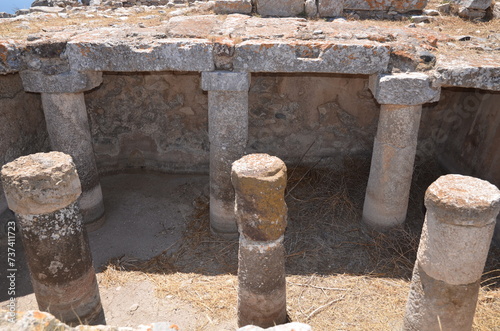 Fototapeta Naklejka Na Ścianę i Meble -  ANCIENNE CITÉE DE THÉRA CIVILISATION DORIENNE