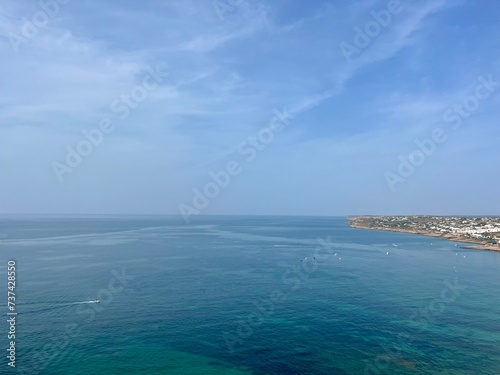 Rocky ocean coast, ocean surface, horizon