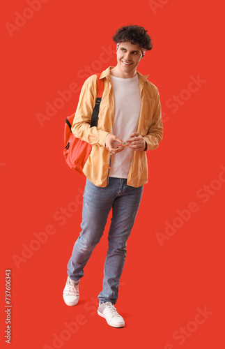 Male student with spinner o...