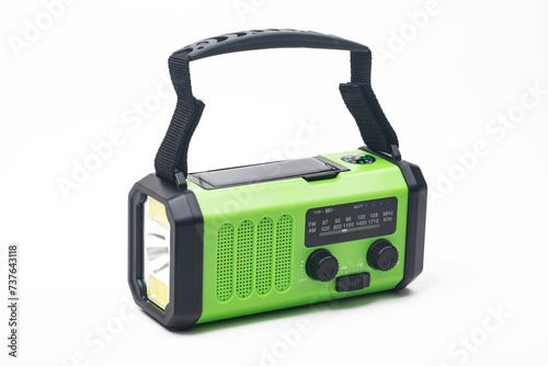 Foto Green hand crank weather radio