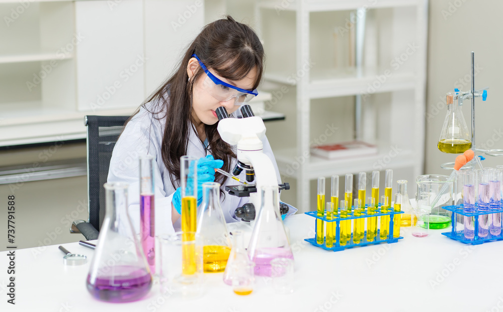 Asian young woman female laboratory professional scientist concentrated ...