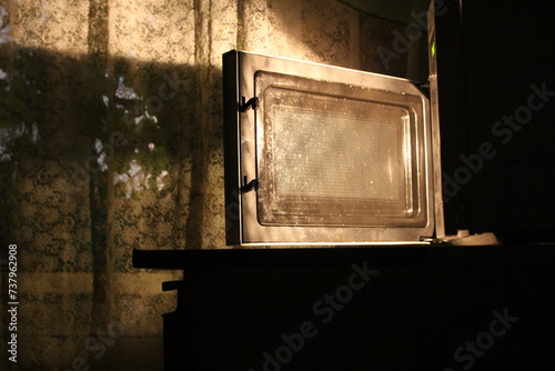 Light from a microwave oven with bokeh effect