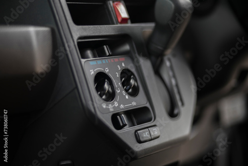 Climate control in the car © OB production