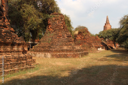 ruined temple (wat ratchaburana) in ayutthaya in thailand