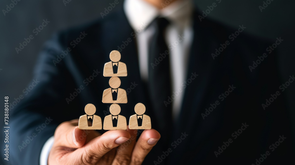 concept de hiérarchie dans l'entreprise ou organisation pyramidale ...