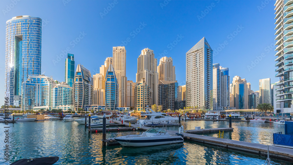 Fototapeta premium Skyscrapers at Dubai Marina.