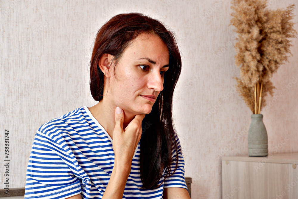 Cervical lymphadenitis of the right side in a woman.