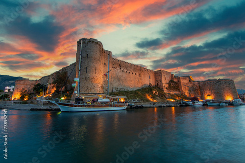Obraz na płótnie Kyrenia Castle view in Northern Cyprus w salonie