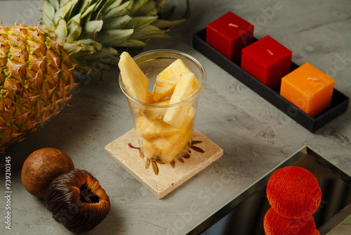 sliced pineapple