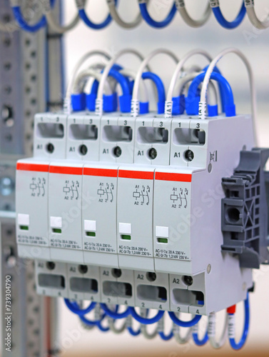 Electromagnetic contactors  for control of power electrical loads.