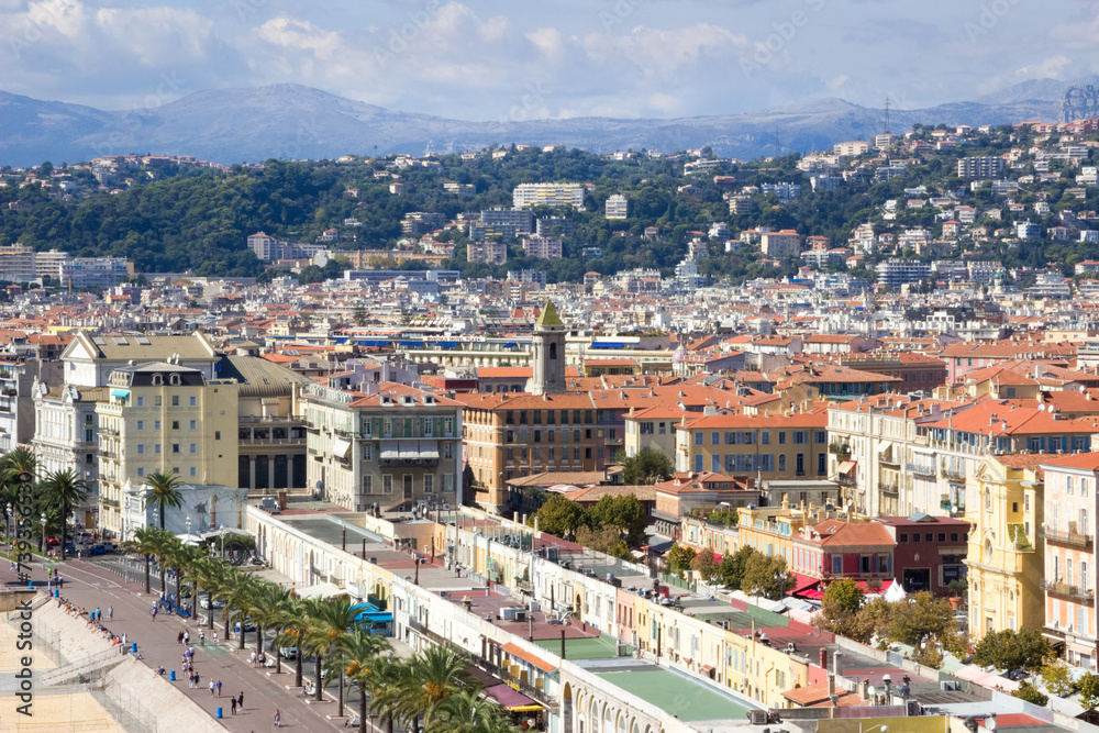 Panoramic view of Nice downtown