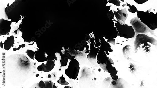 Foto Macro Shot of Black Ink Drops Isolated on White Background