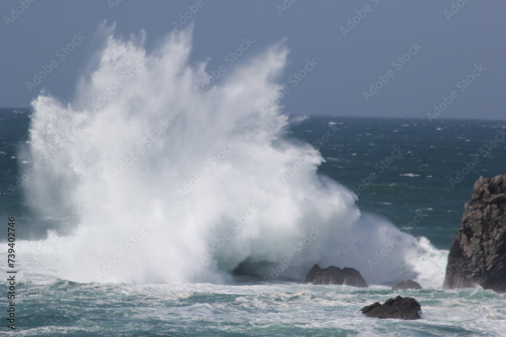 Lizard Point Waves Splashing, Rough Seas, Rocks