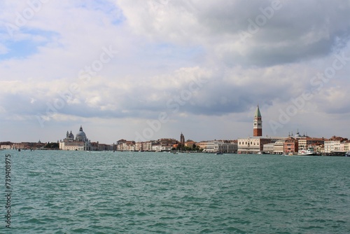 sch  nes Italien - Skyline von Venedig